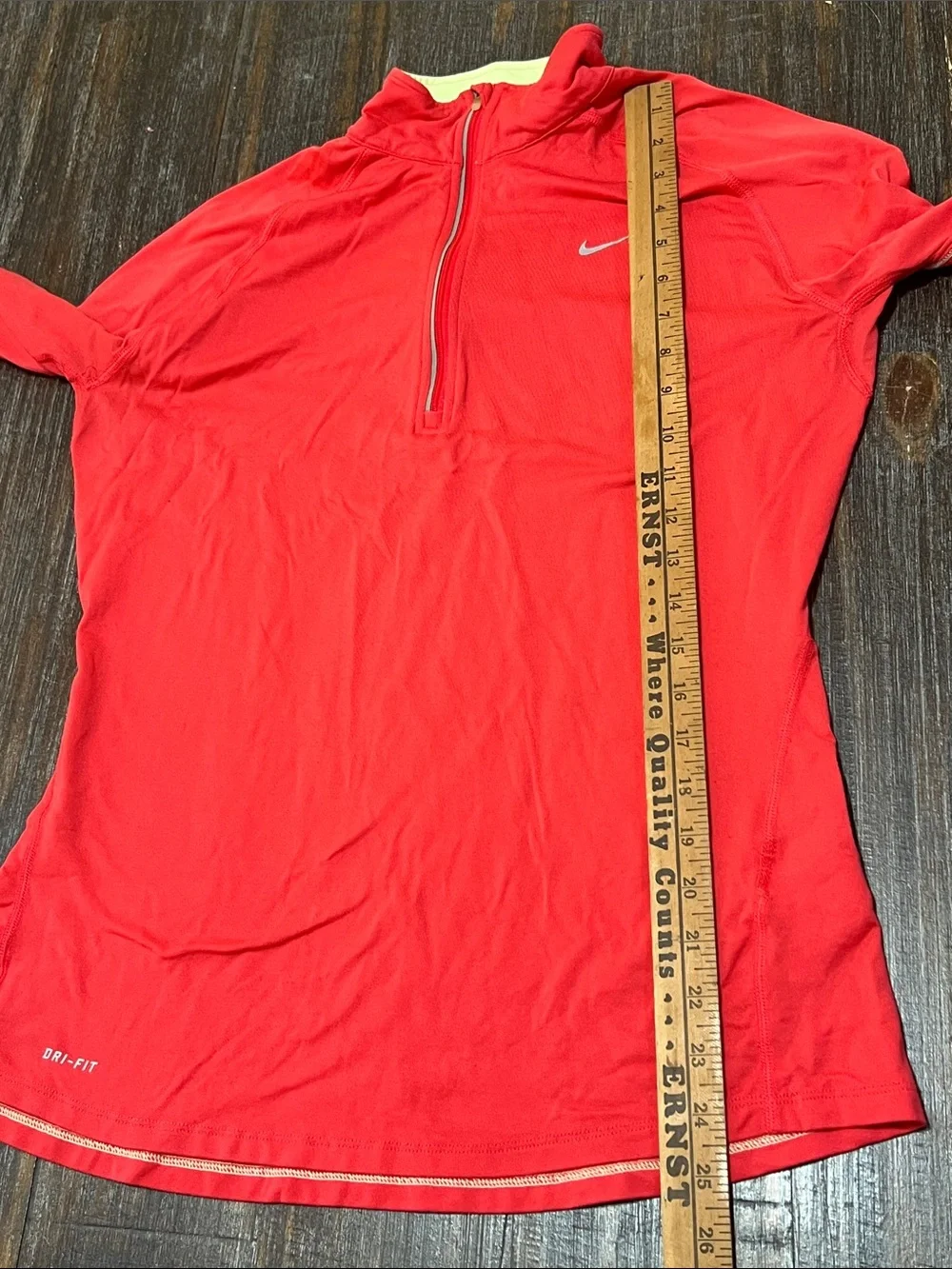 Nike Women’s Dri-Fit Hot Pink Quarter-Zip Athletic Top